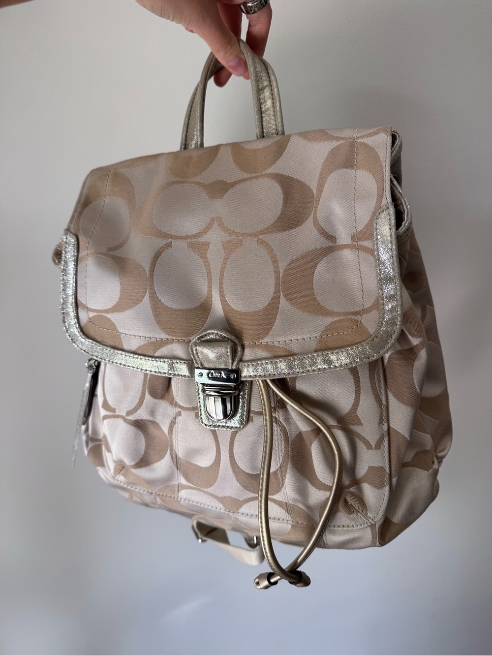 Coach Poppy Signature Backpack - Picture 8 of 9